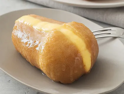 Baba al rum, crema inglese alla vaniglia